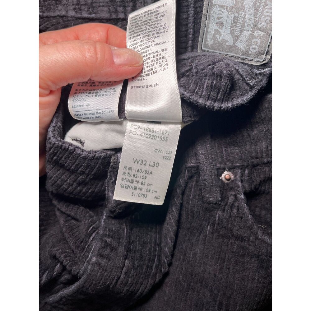 Levi’s 511 Mens Black Corduroy Pants 32x30 Slim Fit Jeans - Picture 5 of 5